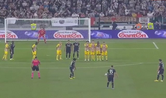 1661972999694011215.gif j-9.gif